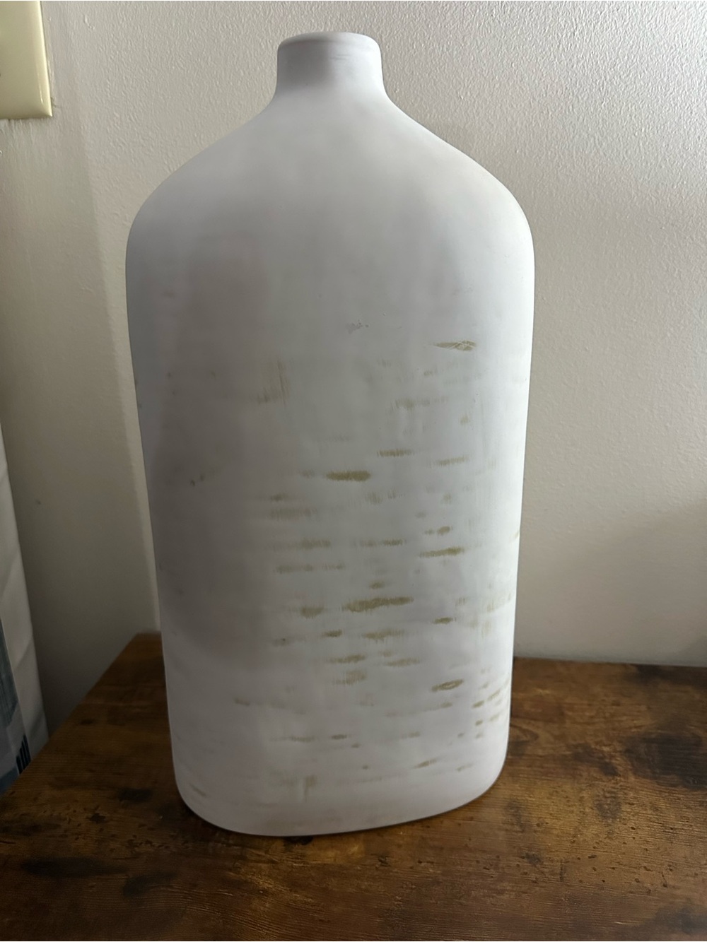 HEARTH & HAND WITH MAGNOLIA LARGE 16" DISTRESSED NATURAL OFF WHITE VASE NWT